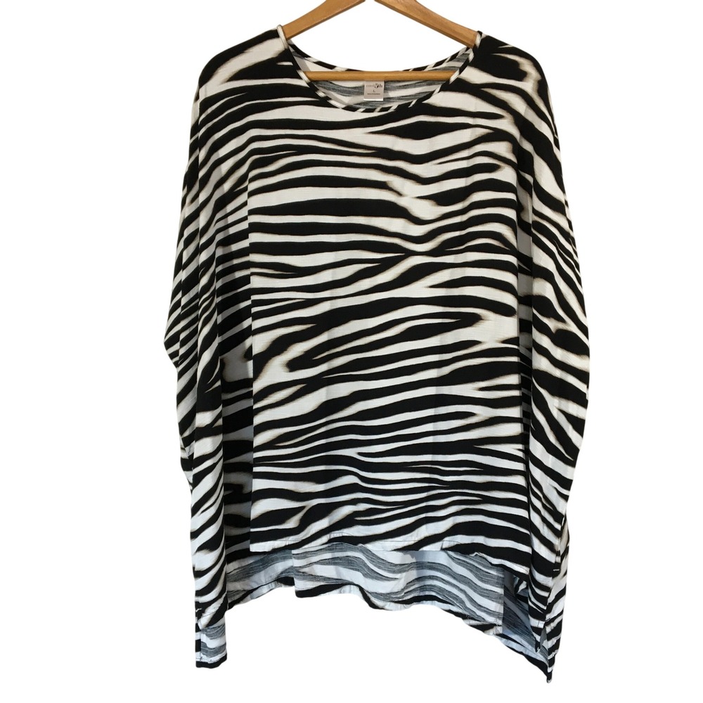 East 5th Women's‎ Tunic Top L Black White Animal Print Oversized Rayon